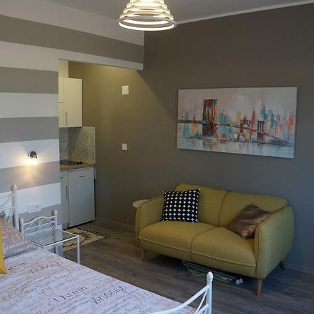 Apartments Valentino Supetarska Draga Eksteriør billede